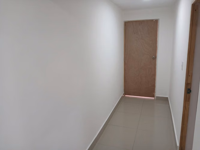 SE ARRIENDA AMPLIO DEPARTAMENTO EN PRIMER PISO - Imagen 13
