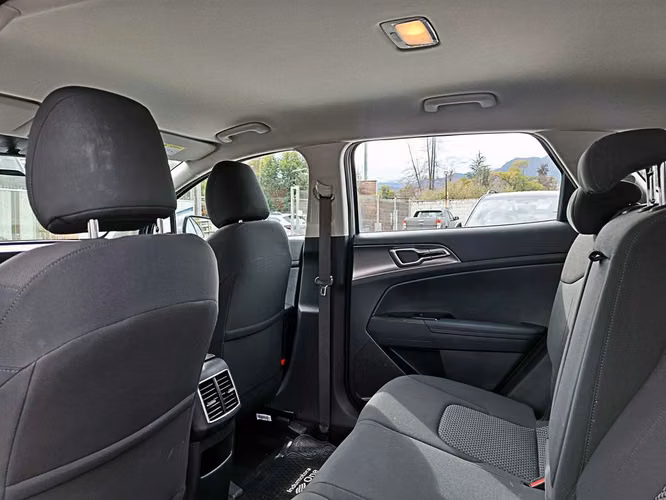 KIA SPORTAGE 2024