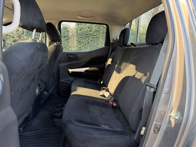Nissan Np300 2.3 4x4 SE  2018