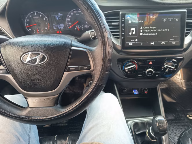 HYUNDAI ACCENT 2021 - Imagen 8