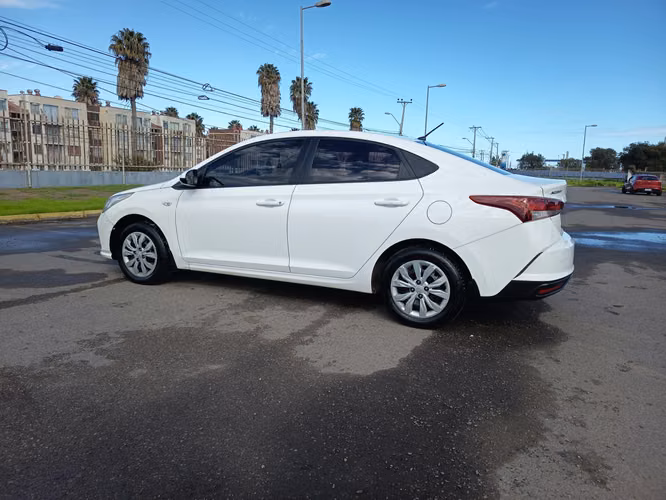 HYUNDAI ACCENT 2021 - Imagen 10