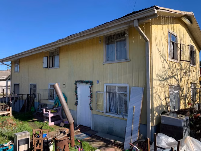 Casa  550 Mts con local. a mts de SAR Chiguay, Chiguayante.