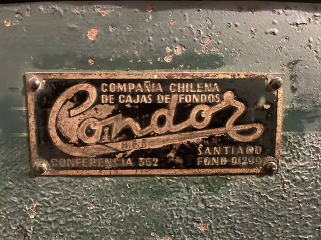 Caja Fuerte Antigua Cóndor - Excelente Estado Con Llave