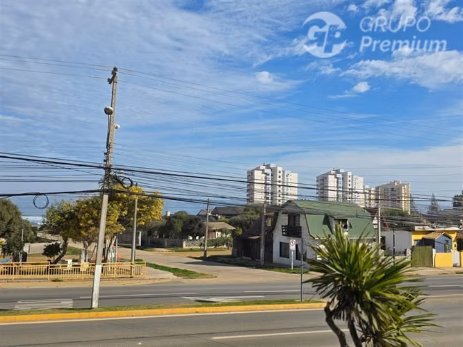 Casa en venta de 6 dorm. en El Tabo