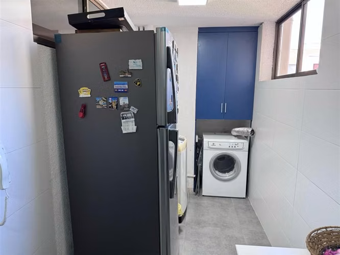 Remodelado de 4 d con oficina de uso exclusivo en piso 1 - Imagen 13