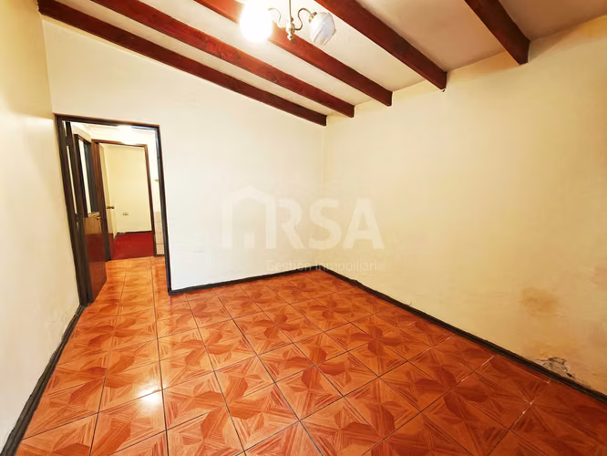 CASA 4D/3B, GRAN TERRENO A PASOS DEL METRO (176937)