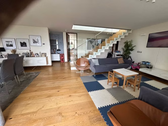 EXCLUSIVO  DUPLEX , VISTA DESPEJADA - Imagen 10
