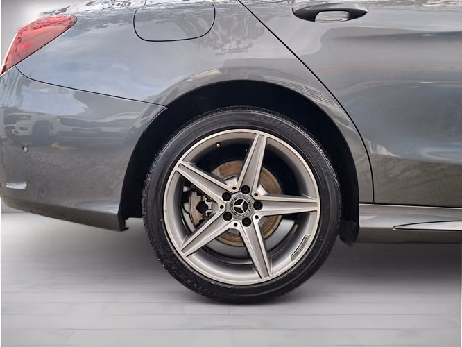 MERCEDES-BENZ C300  2018