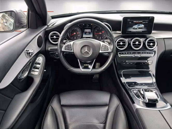 MERCEDES-BENZ C300  2018