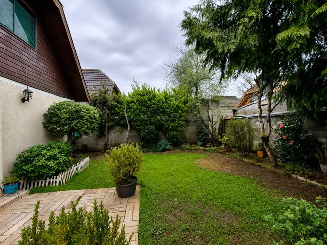 Amplia y cómoda casa en venta Lomas de Mirasur  (176948) - Imagen 24