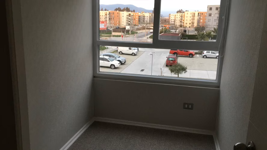 En Puertas del Mar, semi amoblado con ascensor, impecable! - Imagen 18