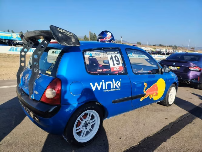 Clio de pista motor k4m