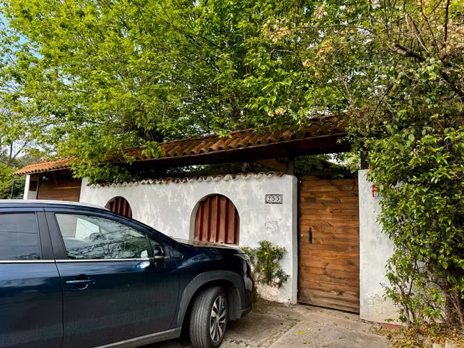 VENTA CASA 5HAB 4BA LA REINA