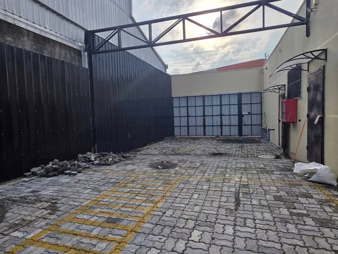Local Comercial, Concepción, Caupolicán c/Cruz