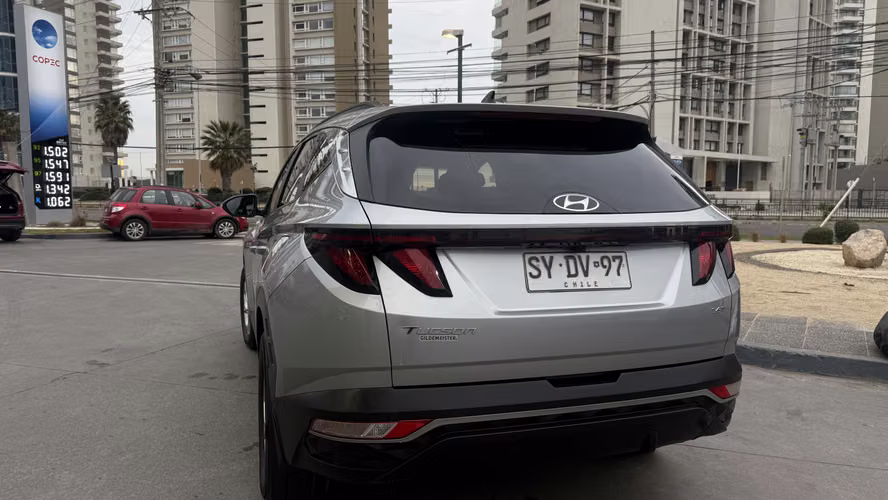 Hyundai Tucson NX4 1.6 GDI 7DCT Automática Año 2023 - Imagen 6