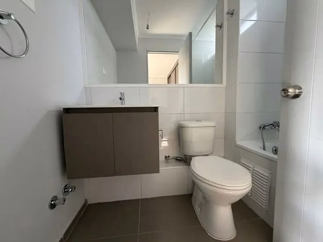 Se Arrienda Depto en Valle Lo Campino 3D 2B 1E