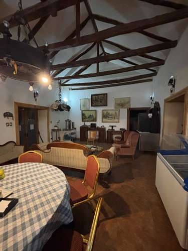 Gran parcela con casa en Colbun (176974)