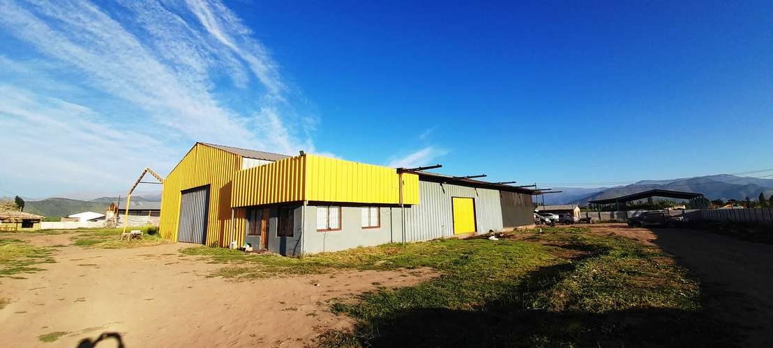 Arriendo Galpón 800 m2 entre Rosario y Rengo (176975)