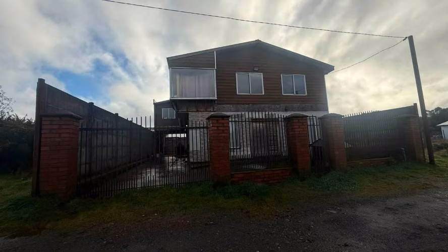 Se vende casa con cesion de derechos