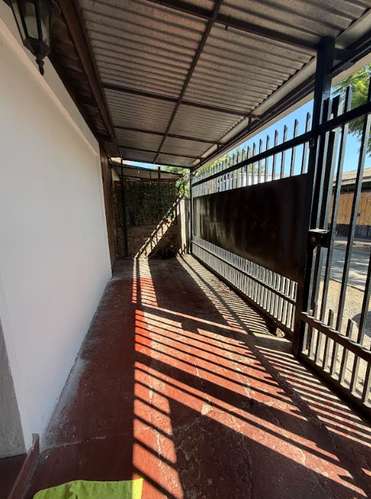 SE VENDE IDEAL FAMILIAR 5D 2B CONCHALI - Imagen 3