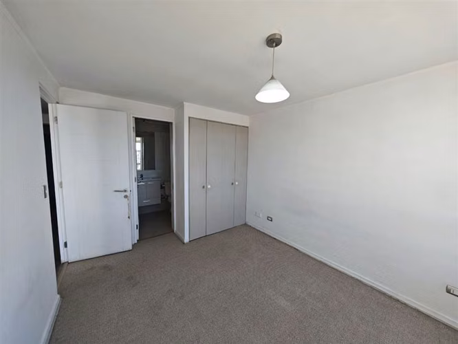 VENTA DE DEPARTAMENTO DE 1 DORMITORIO EN INDEPENDENCIA