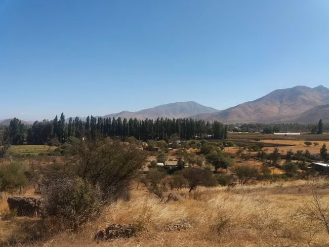 PARA 2 CASAS, CON CERCO, LUZ Y AGUA EN PARCELACIÓN - Imagen 4