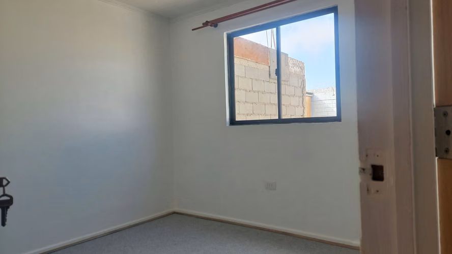 Casa en venta de 2 pisos excelente conectividad - Alto Hospicio