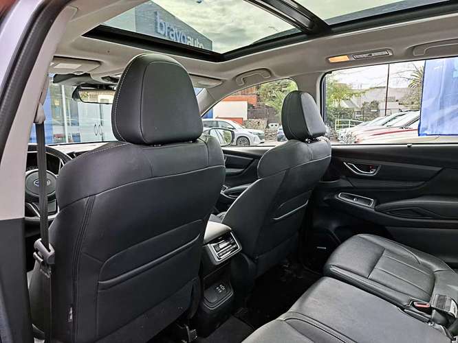 SUBARU EVOLTIS 2025