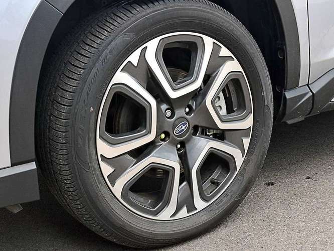 SUBARU EVOLTIS 2025