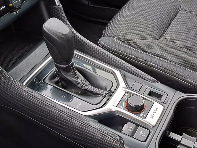 SUBARU FORESTER 2024