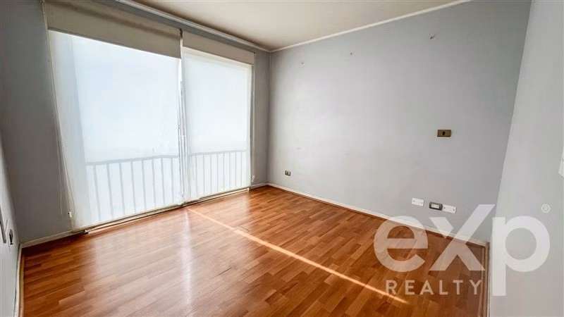 Amplia casa de 4 dormitorios en Condominio La Toscana
