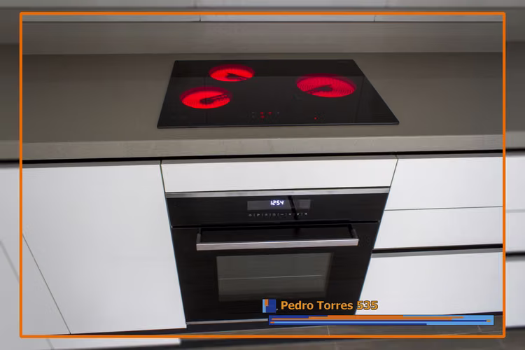 HERMOSO DEPTO SEMI NUEVO 303 2D2B COCINA INTEGRADA