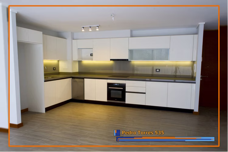 HERMOSO DEPTO SEMI NUEVO 303 2D2B COCINA INTEGRADA