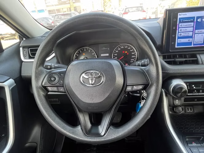 Toyota Rav4 2.0 LE 4X2 CVT AT 5P 2025