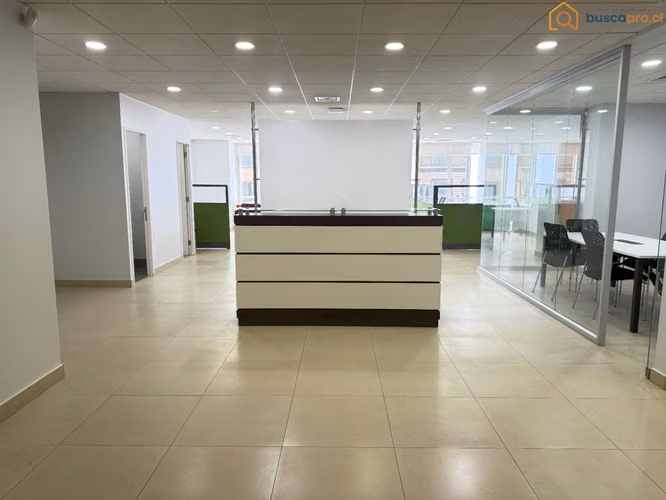 GRAN OFICINA 234M2 amoblada  arriendo en Centro Costanera  Prat 199 Concepción