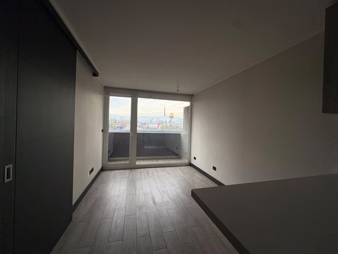 Cómodo y amplio departamento de 1 dormitorio y 1 baño con terraza,