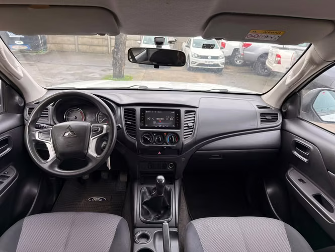MITSUBISHI KATANA CR AÑO 2023  4x2 1 DUEÑO