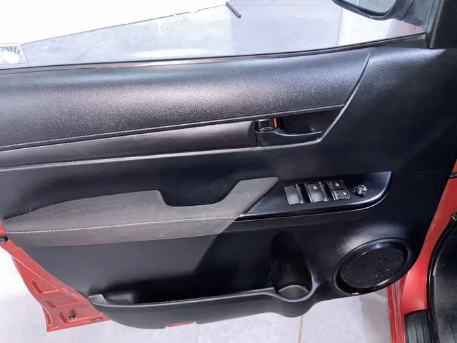 HILUX DX 4X4 SXKT37-TEMUCO - Imagen 10