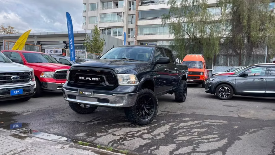 Ram 1500 Laramie 5.7 LARAMIE 4X4 HEMI CREW CAB DOB. CAB. AT 4P (2017)