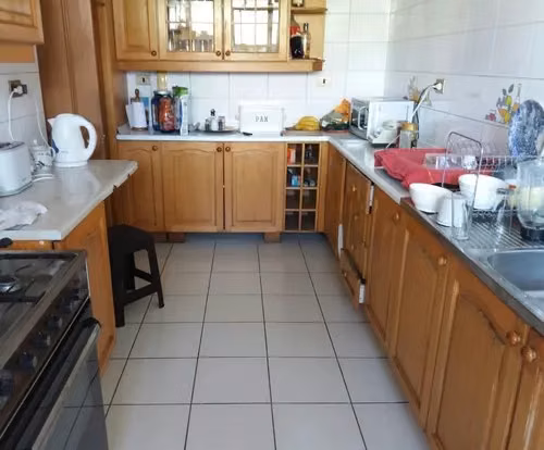 ARRIENDO PIEZA GRANDE CON BAÑO PRIVADO EN PROVIDENCIA
