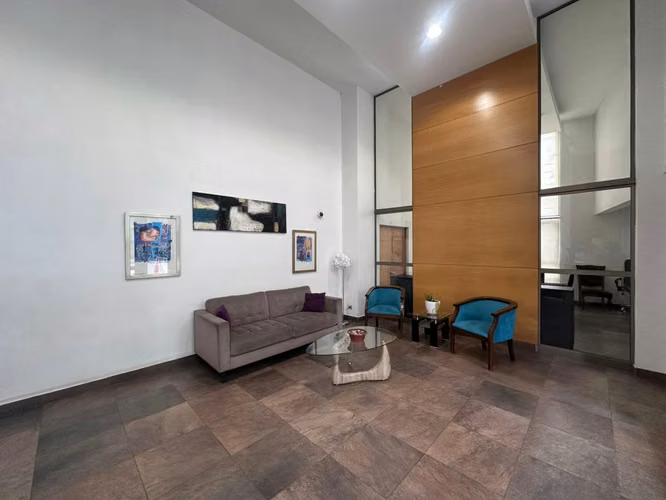 SE VENDE DEPTO CON EXCELENTE UBICACIÓN, LA FLORIDA - Imagen 8