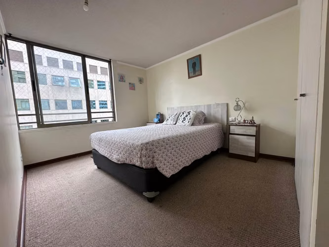 SE VENDE ACOGEDOR DEPTO METRO VICENTE VALDES, LA FLORIDA