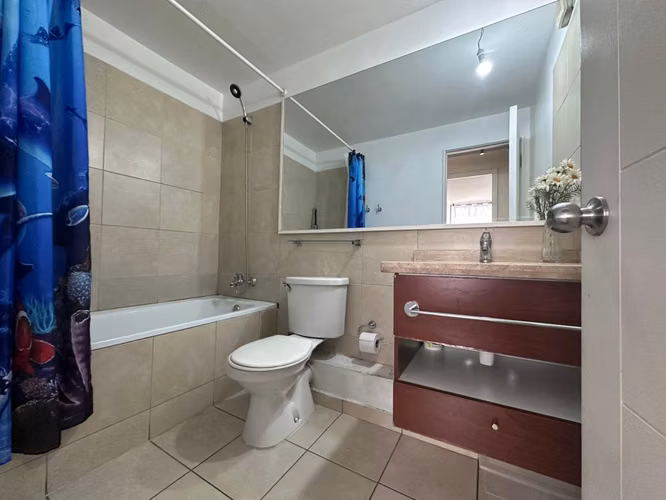 SE VENDE DEPTO CON EXCELENTE UBICACIÓN, LA FLORIDA - Imagen 7