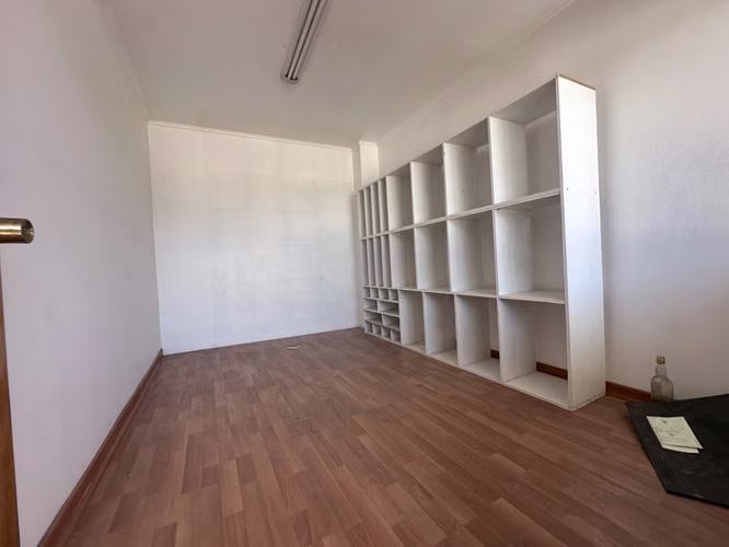 OPORTUNIDAD ESTRATÉGICA: Galpón y Oficinas en Villa Maestranza, San Bernardo