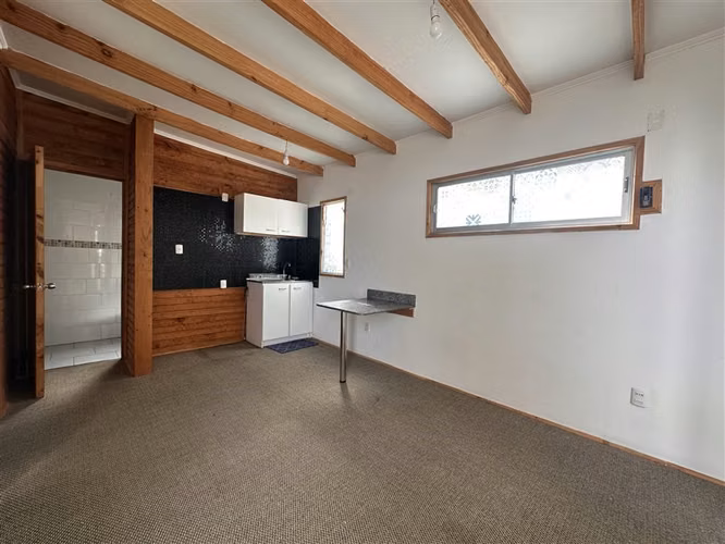 Casa en arriendo de 1 dorm. 1 baño en La Serena