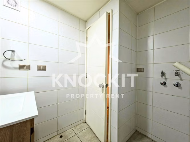 Arriendo Depto en Promoción 2D2B+Estac - Comuna de Santiago