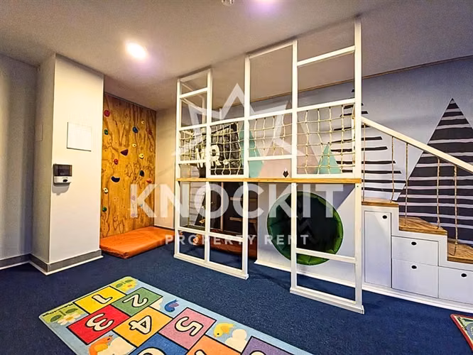 Arriendo Depto en Promoción 2D2B+Estac - Comuna de Santiago