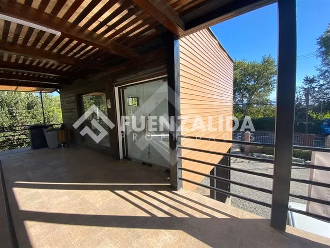 Rebajado Local Comercial en arriendo en Talagante