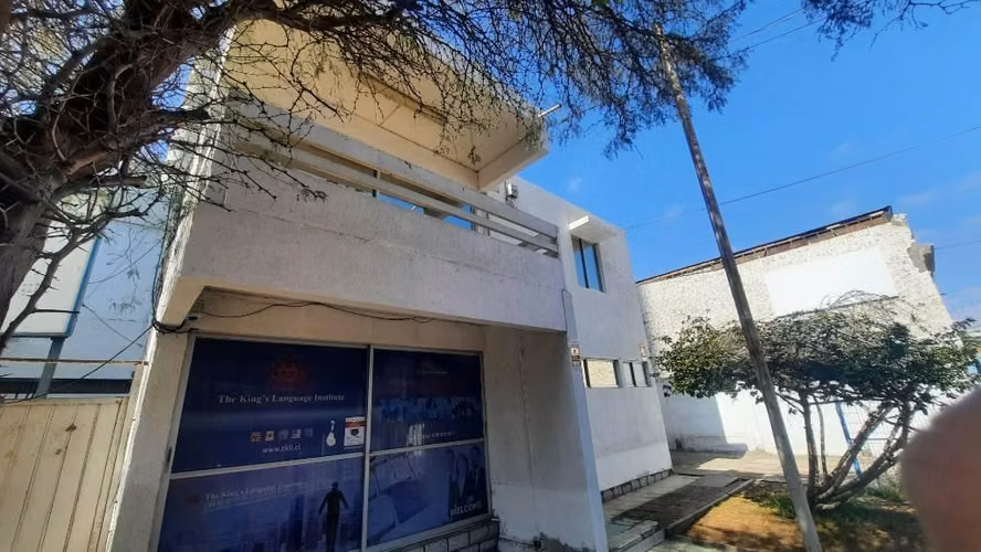 ARRIENDO CASA USO COMERCIAL