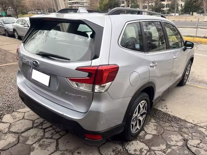 SUBARU FORESTER XS 2.0I CVT AWD AÑO 2021 FULL ÚNICA DUEÑA
